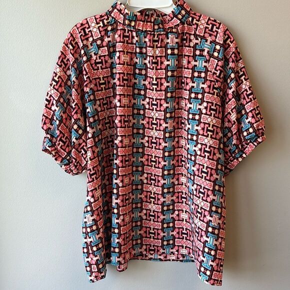 Cousin Earl blouse M/L geometric pattern pink and blue short sleeve high neck - Picture 1 of 8